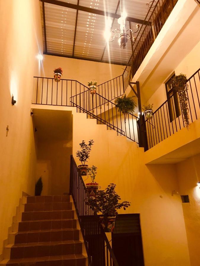 Apartamentos Suites Гуанахуато Экстерьер фото