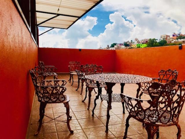 Apartamentos Suites Гуанахуато Экстерьер фото